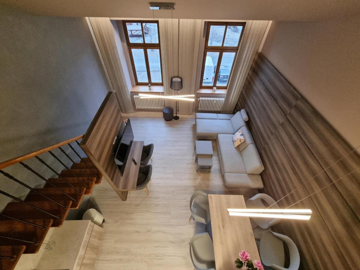 Apartmany Etenia กาดาญ ภายนอก รูปภาพ